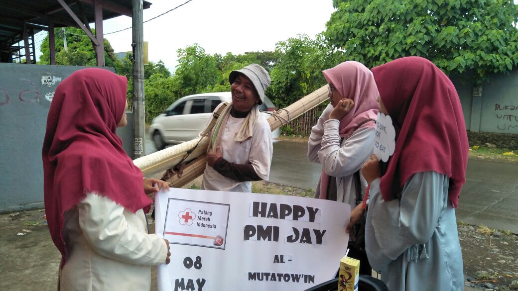 Cikal bakal KSR IPI Turut Merayakan Hari Bulan Sabit Sedunia