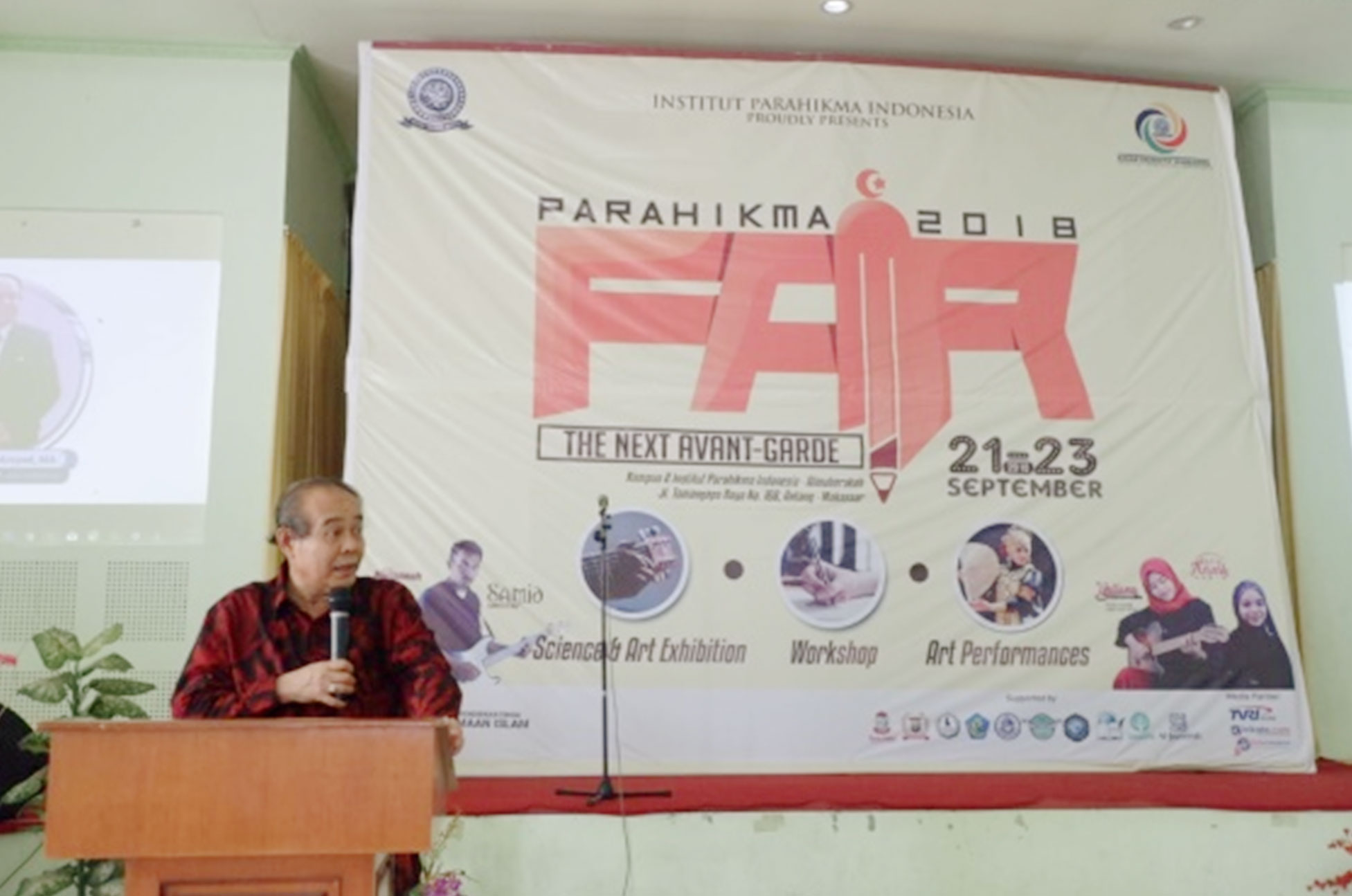 BEM IPI mengadakan kegiatan spektakuler Parahikma Fair 2018