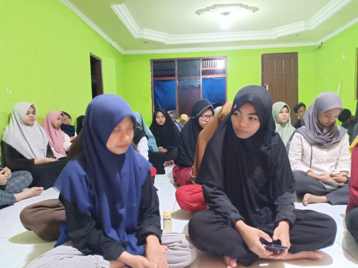Pembubaran Panitia Seminar Nasional EKSYAR