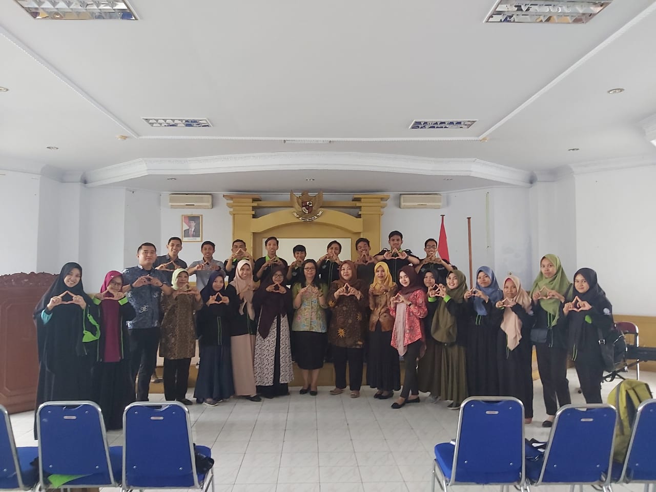 Kunjungan MPI 7 ke Dinas Perpustakaan dan Kearsipan Sulsel