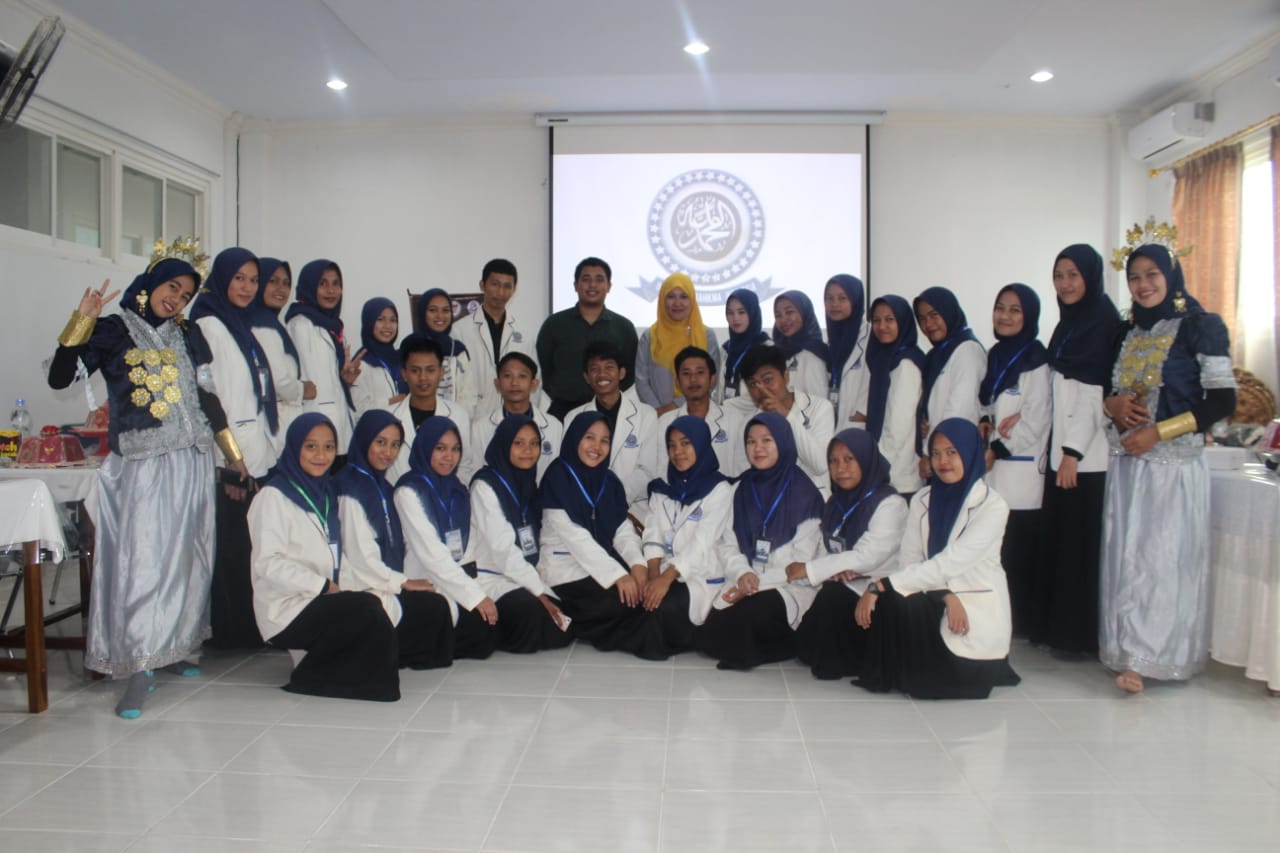 HMPS Eksyar Gelar Seminar Inovasi MilenialPreneur