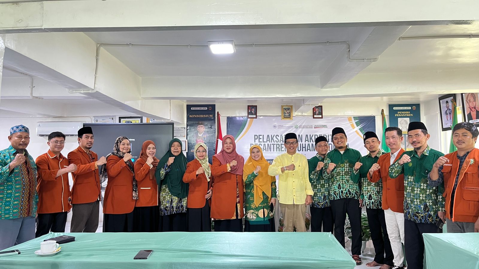 Sosialisasi Institut ‘Aisyiyah Sulawesi Selatan di Pondok Pesantren Darul Arqam Muhammadiyah Gombara Makassar.