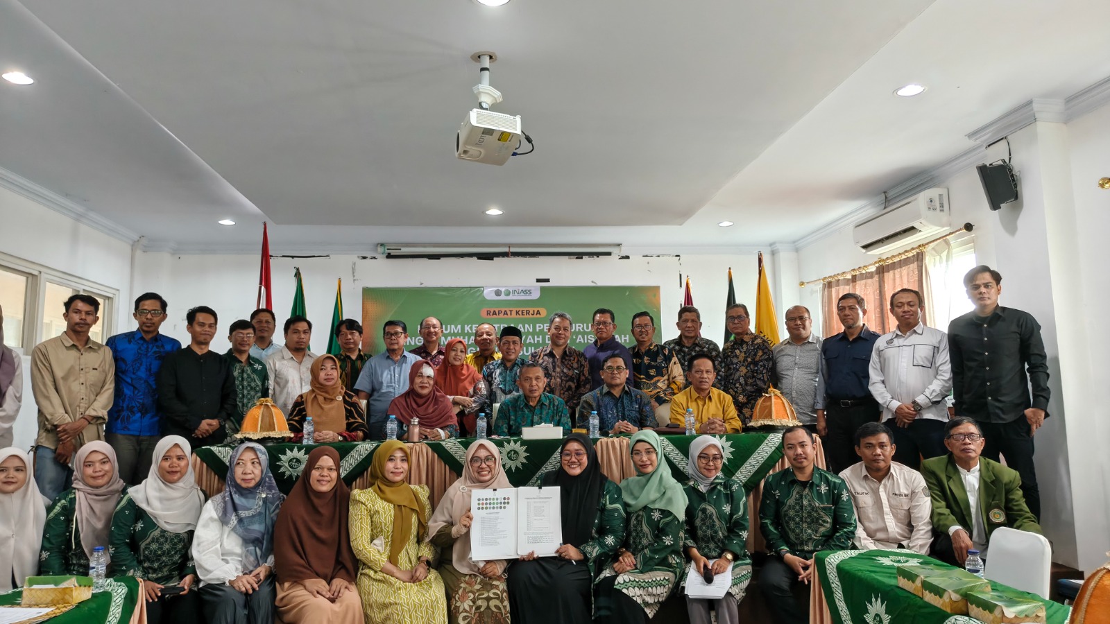 INASS Tuan Rumah Raker Forum Rektor PTMA Regional Sulawesi