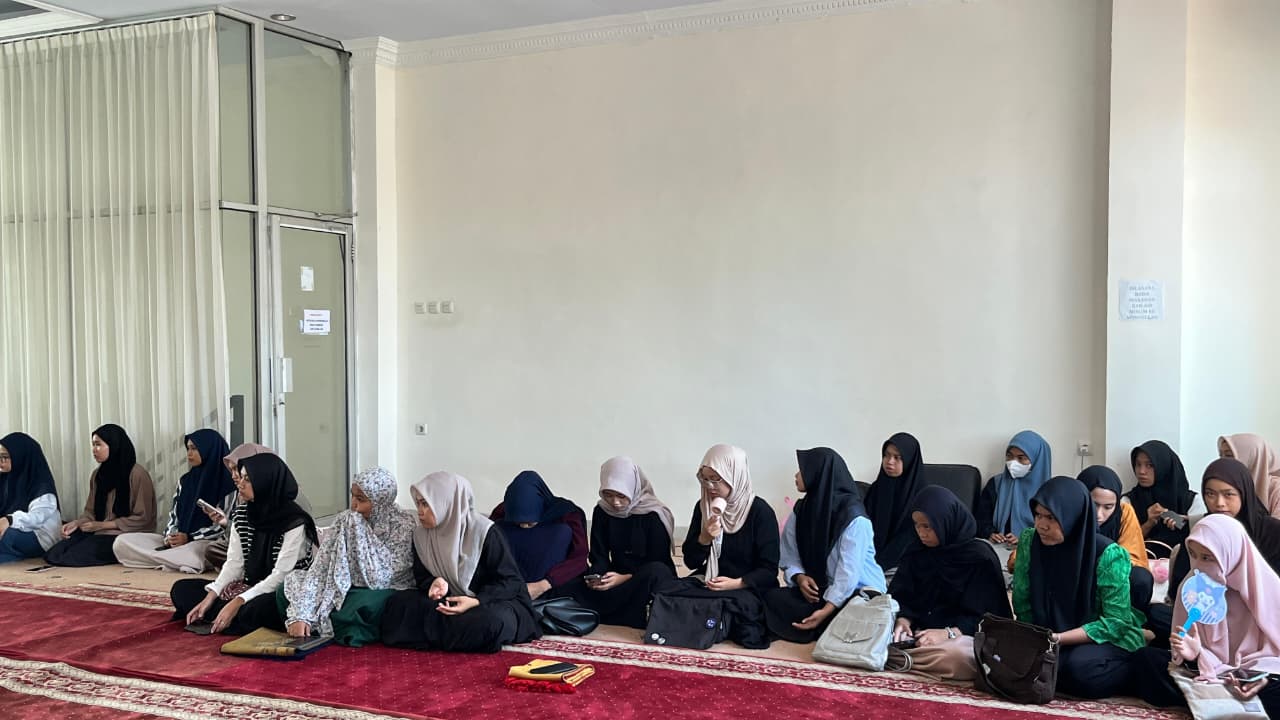 RAPAT EVALUASI PMB Tahun ajaran 2026-2027.