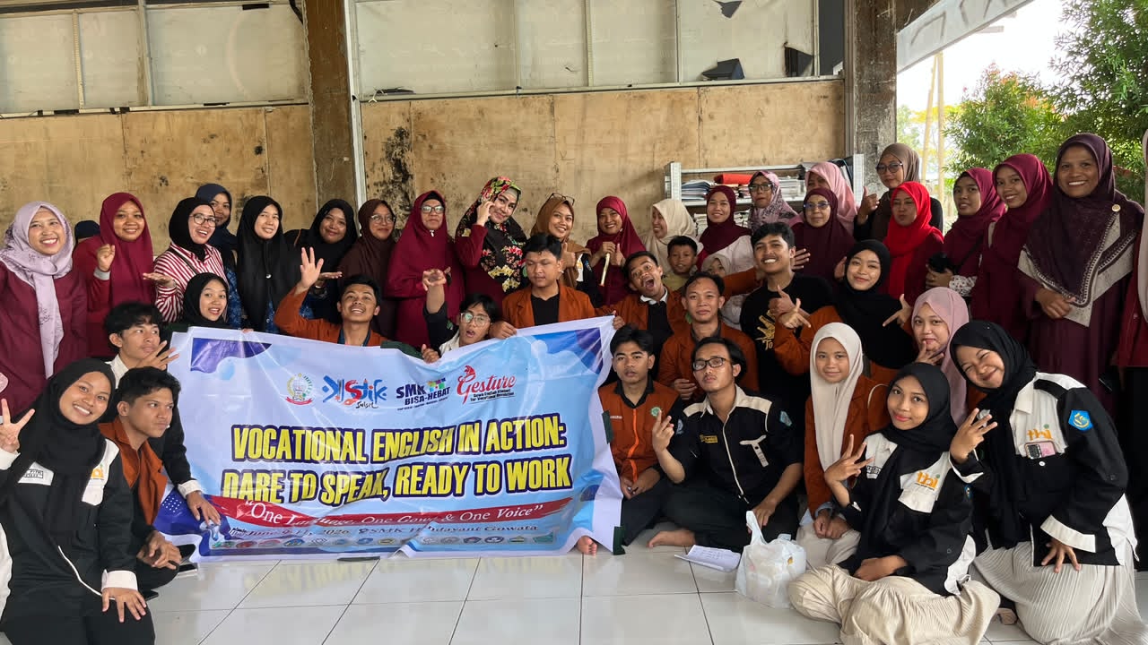 Dare to Speak, Ready to Work: Kolaborasi INASS dan MGMP Gowa Asah Kompetensi Bahasa Inggris Siswa SMK di Gowa.