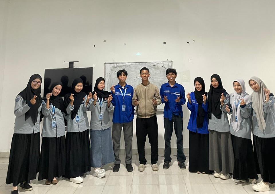 HMPS Ekonomi Syariah FEBI INASS Diskusikan Dampak AI terhadap Dunia Ekonomi.