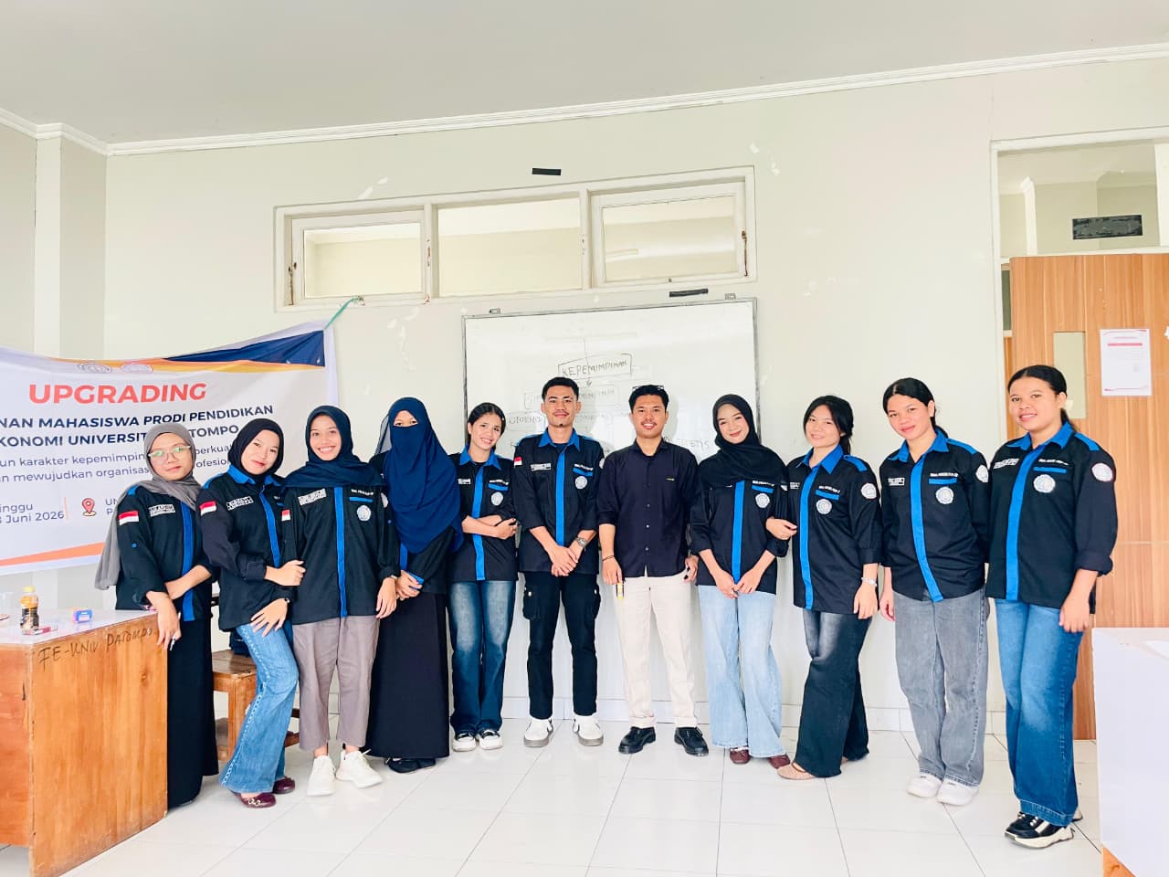 Institut Aisyiyah Sulawesi Selatan Tegaskan Peran Strategisnya dalam Mencetak Pemimpin Muda: Mahasiswa HTN Jadi Pemateri Kepemimpinan di Universitas Patompo.