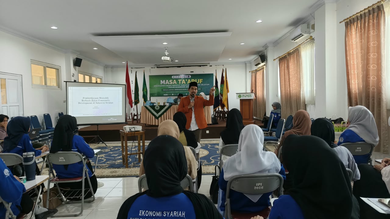 Menebar Manfaat, Menguatkan Umat: FEBI INASS Gelar Kuliah Umum Perdana tentang Zakat.